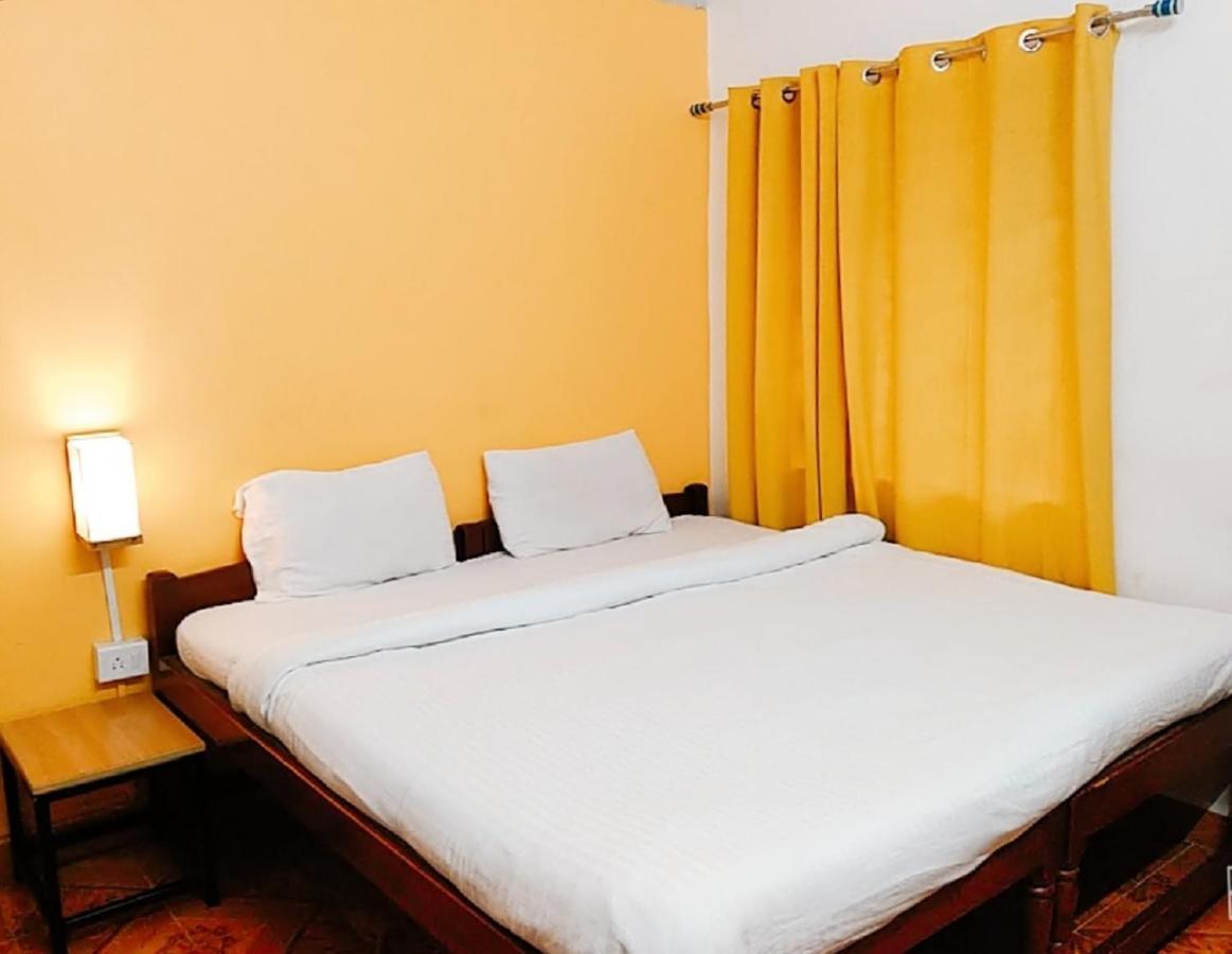 Baga Beach Paradise Hotel Exterior photo