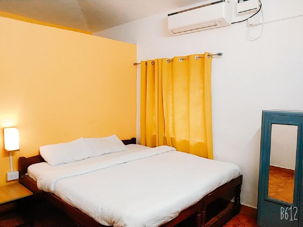 Baga Beach Paradise Hotel Exterior photo